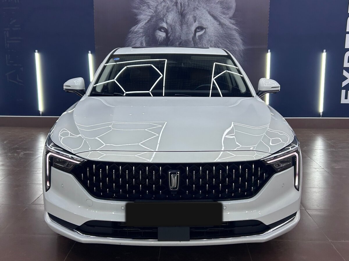 Б/У ФАВ Бестюн Б70 2023 года. Фото: #1