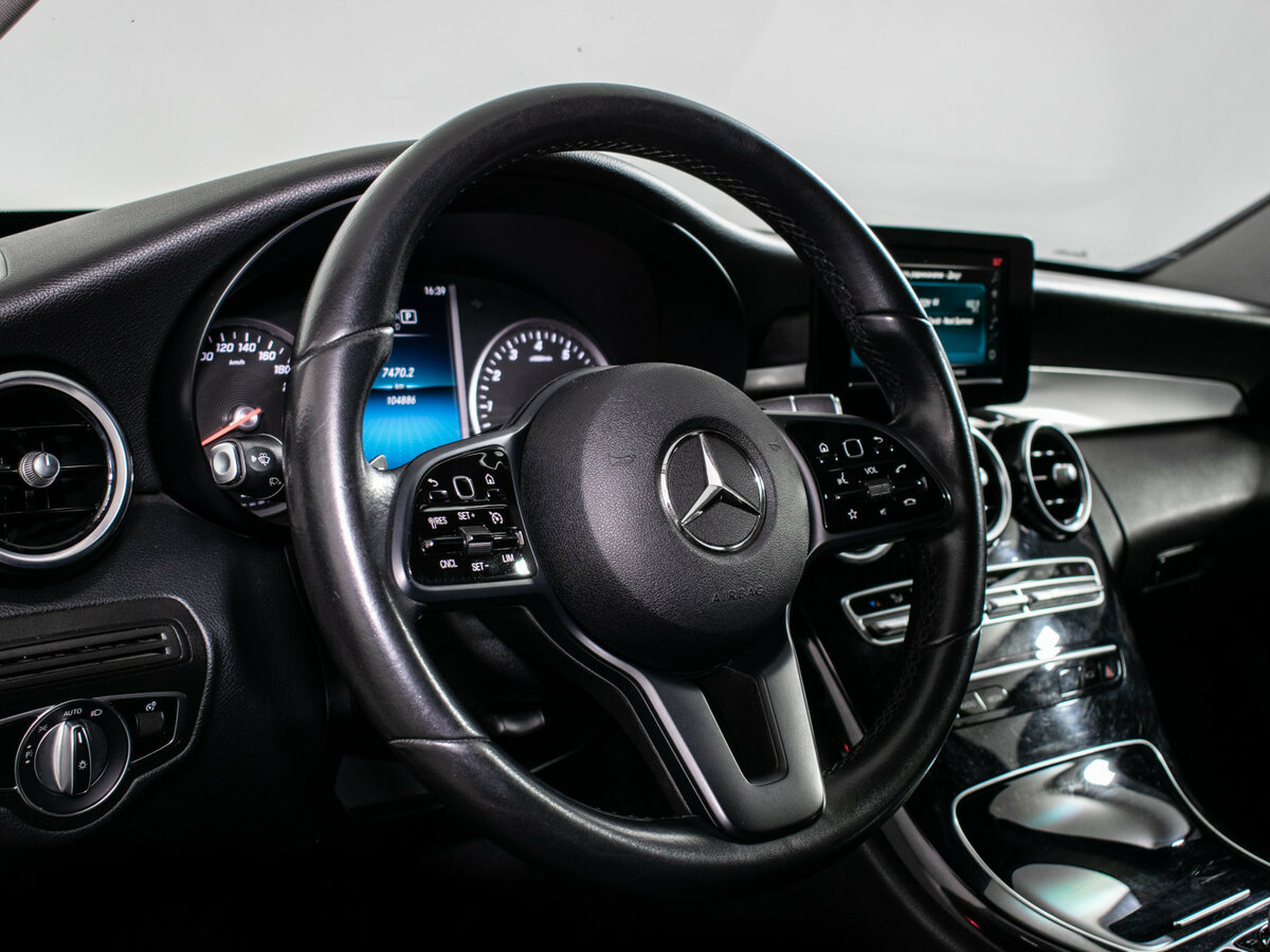 Б/У Мерседес-Бенц Ц-Класс 2019 года. Фото: #11