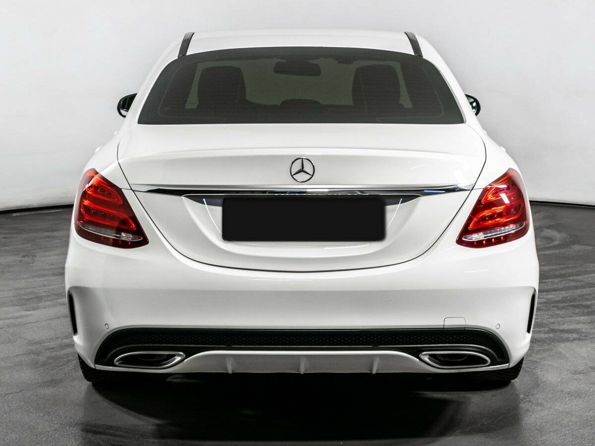 Б/У Мерседес-Бенц Ц-Класс 2017 года. Фото: #5