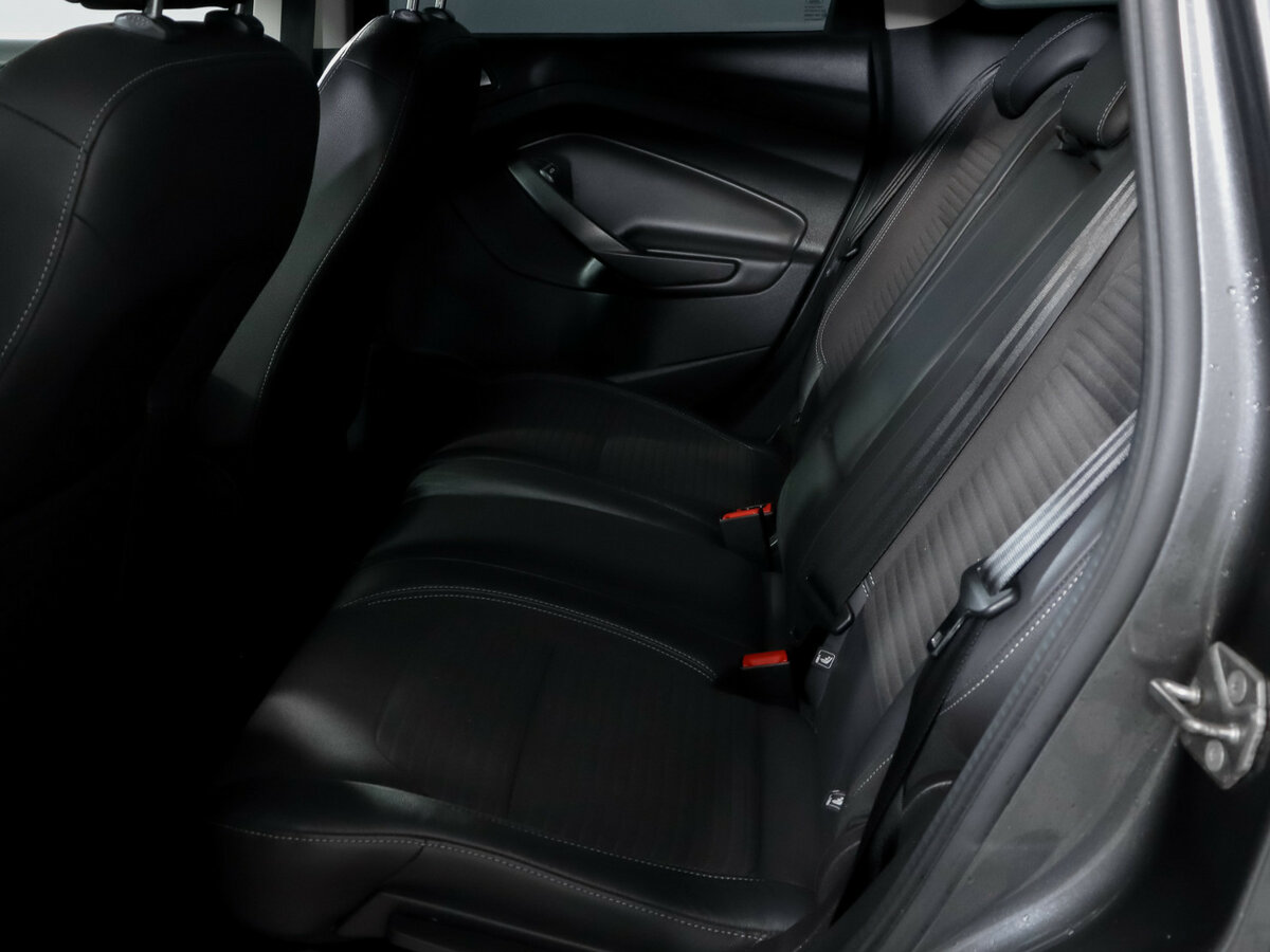 Б/У Форд Куга 2017 года. Фото: #9