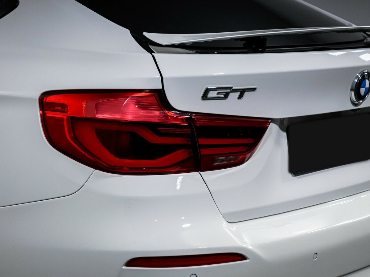 Б/У БМВ 3 серии 2018 года. Фото: #16