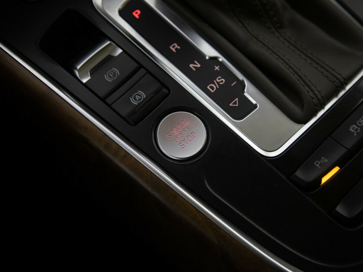 Б/У Ауди К5 2012 года. Фото: #8