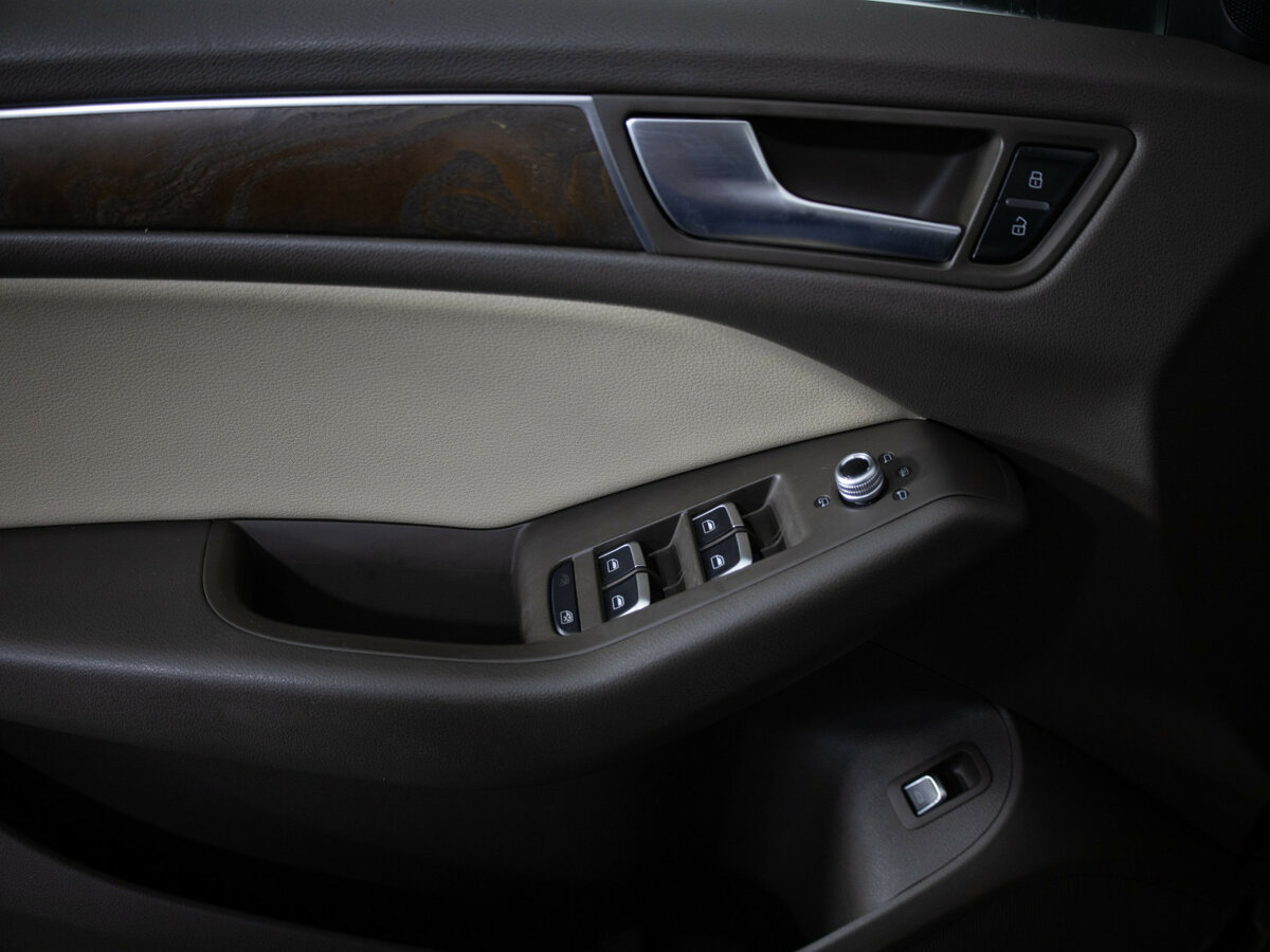 Б/У Ауди К5 2012 года. Фото: #13