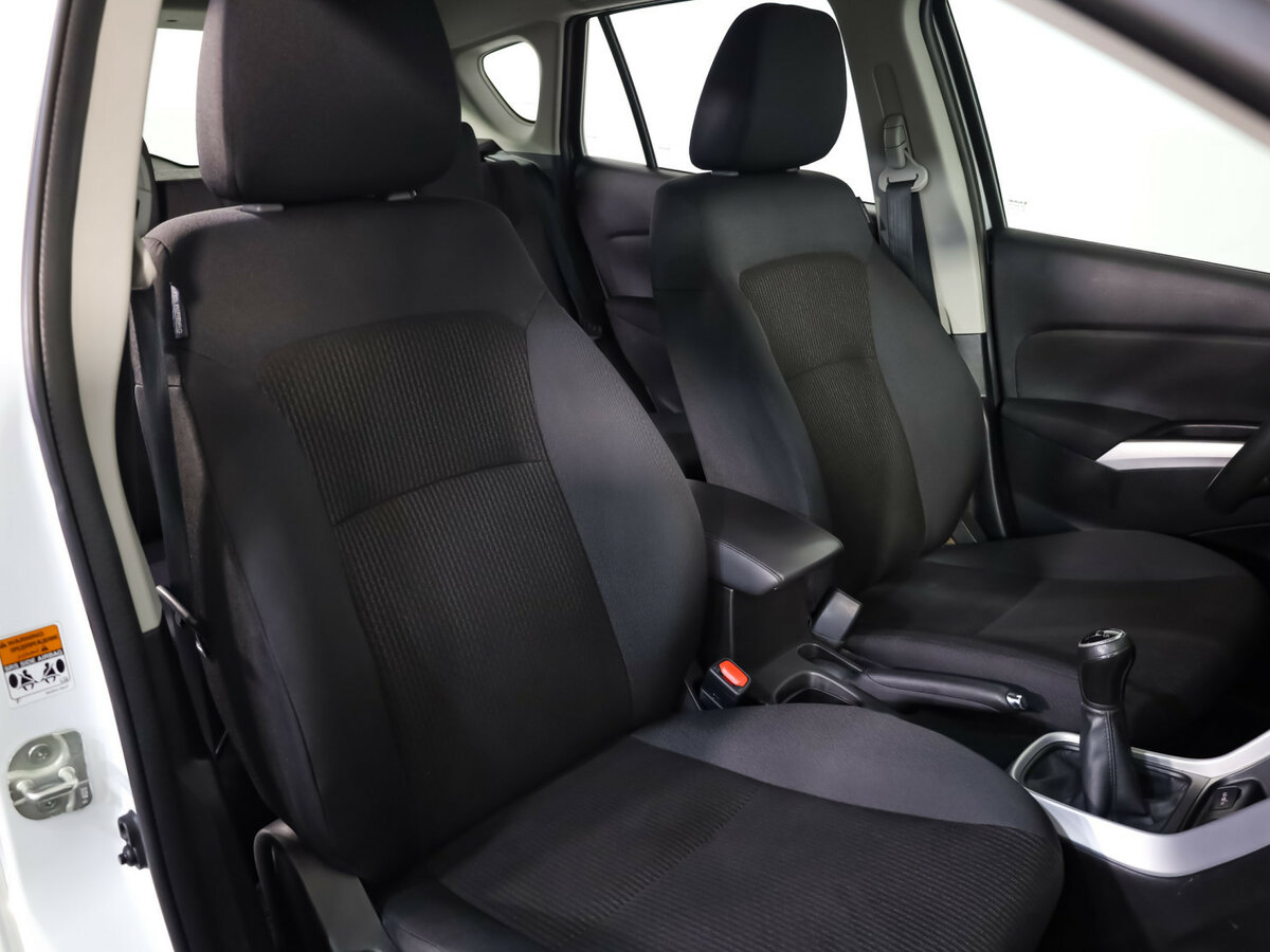 Б/У Сузуки С-Икс4 2017 года. Фото: #16