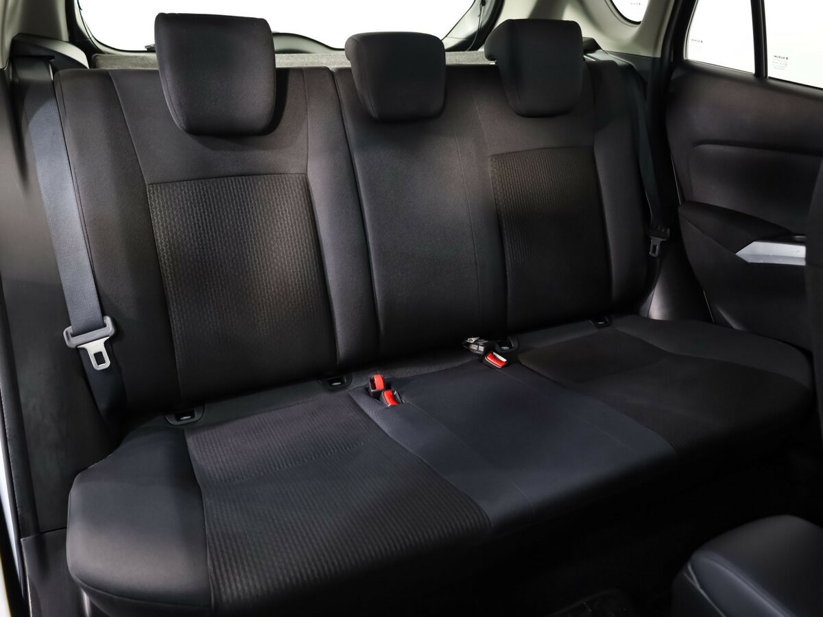 Б/У Сузуки С-Икс4 2017 года. Фото: #18