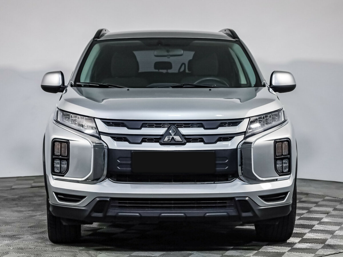 Б/У Митсубиши АС-Икс 2021 года. Фото: #1