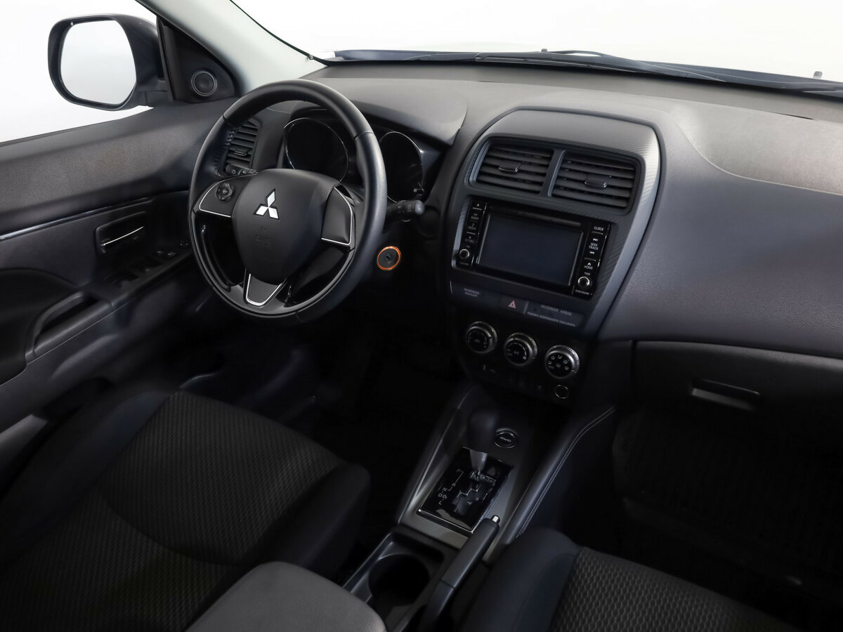 Б/У Митсубиши АС-Икс 2021 года. Фото: #5