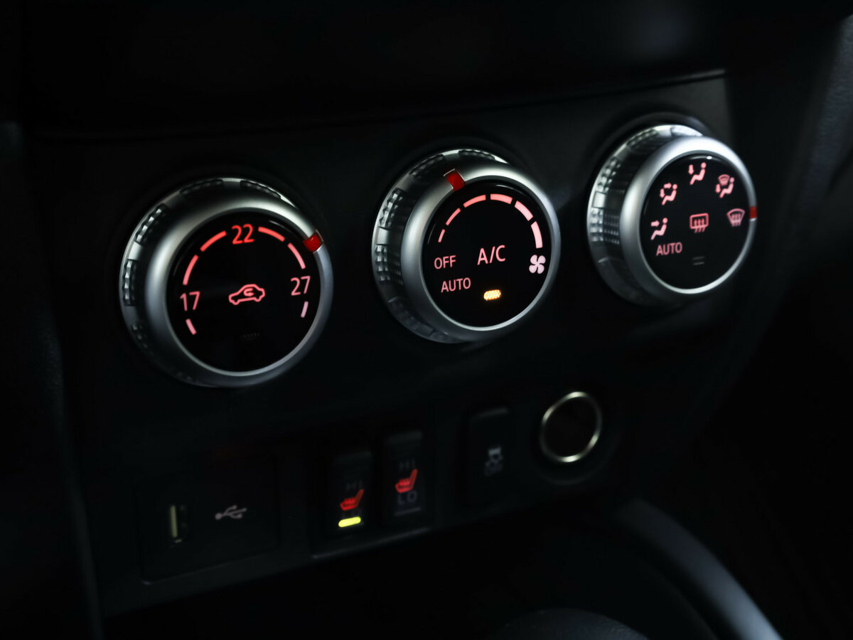 Б/У Митсубиши АС-Икс 2021 года. Фото: #12