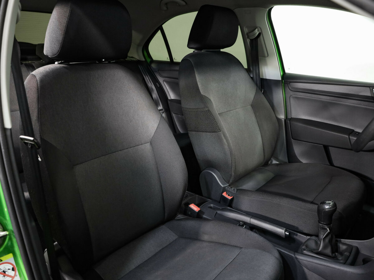 Skoda Rapid 2018 года с пробегом. Фото: #14