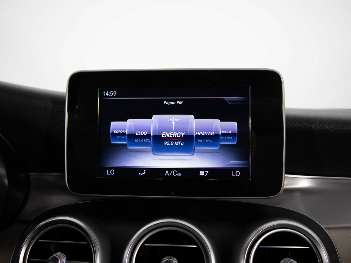 Б/У Мерседес-Бенц Ц-Класс 2017 года. Фото: #7