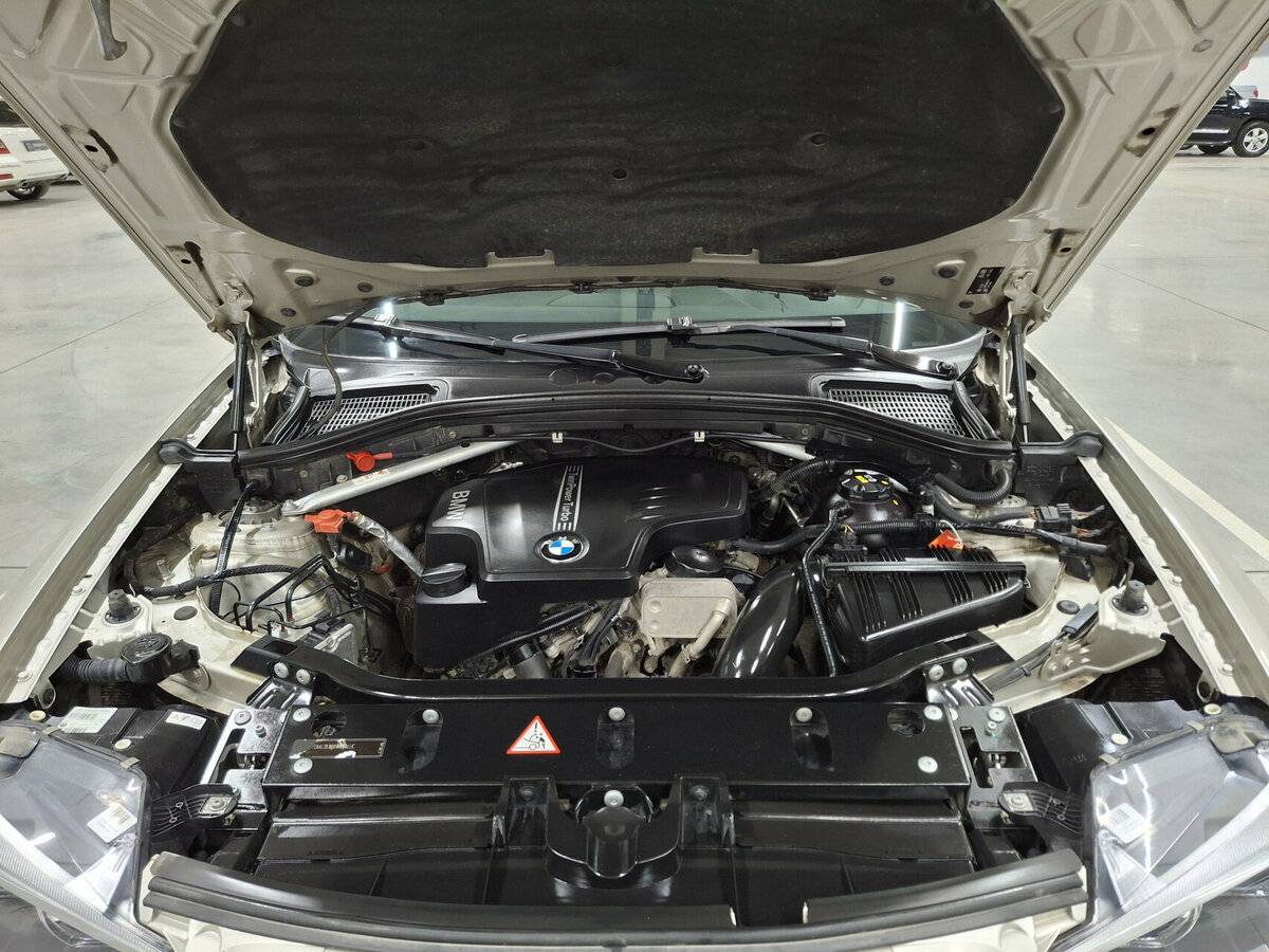 Б/У БМВ Икс3 2015 года. Фото: #8