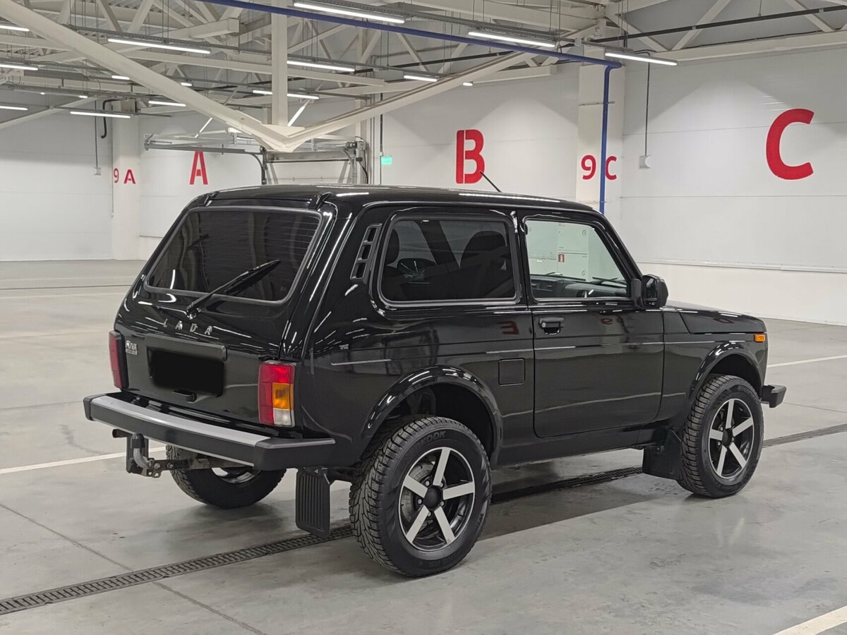 Б/У Лада (ВАЗ) Нива Лэдженд 2023 года. Фото: #4