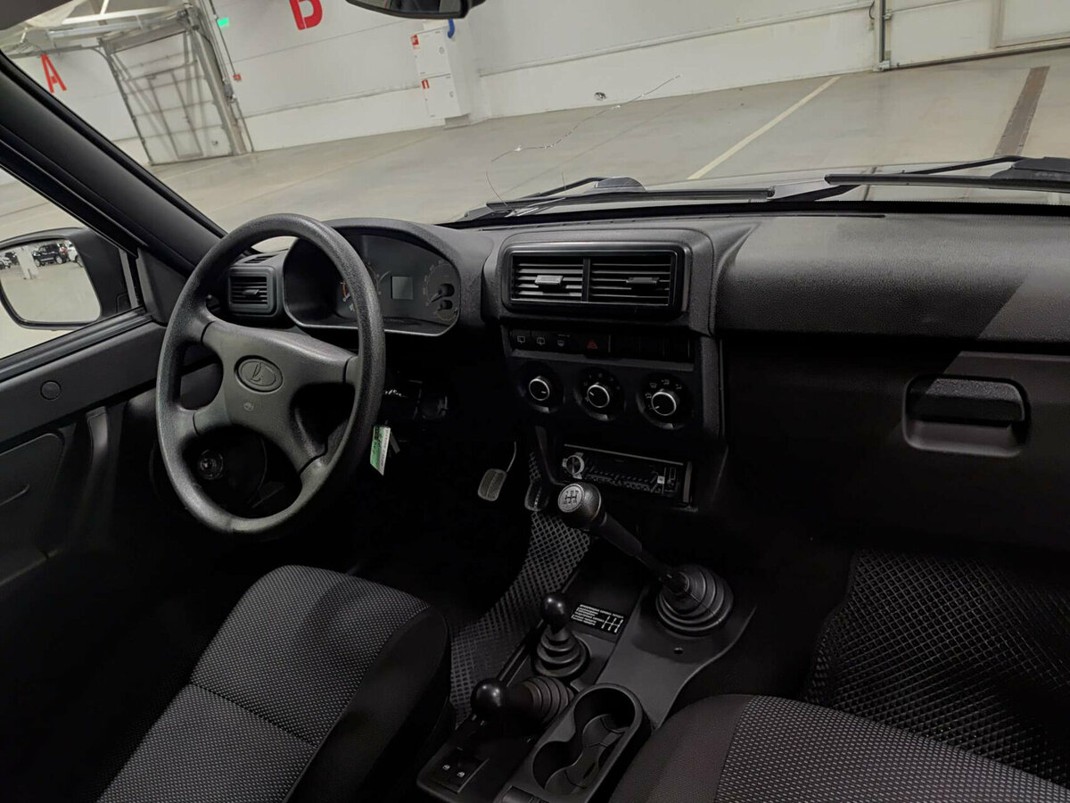 Б/У Лада (ВАЗ) Нива Лэдженд 2023 года. Фото: #10