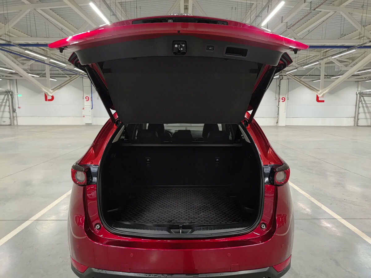 Б/У Мазда Ц-Икс-5 2018 года. Фото: #9