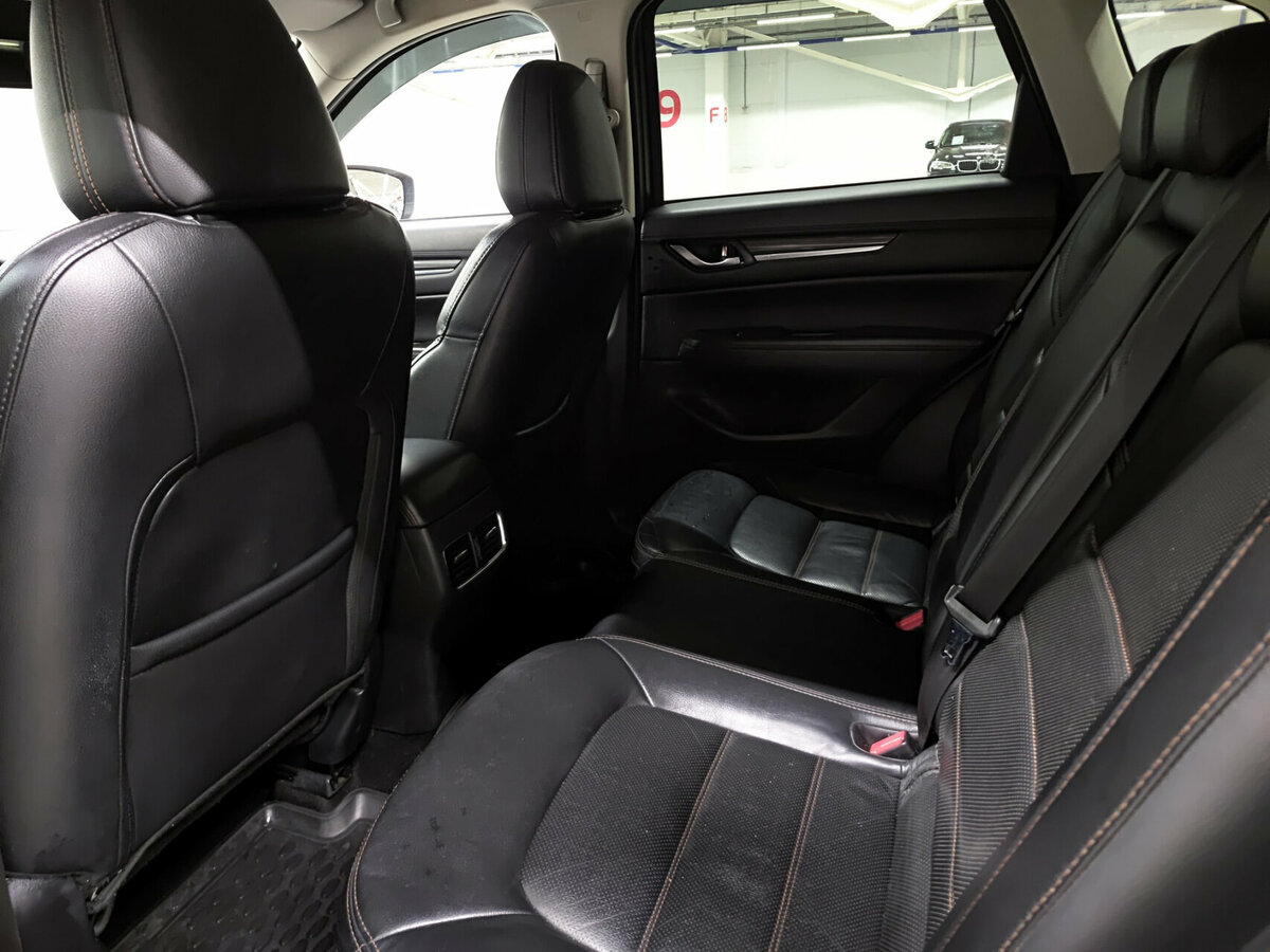 Б/У Мазда Ц-Икс-5 2018 года. Фото: #11