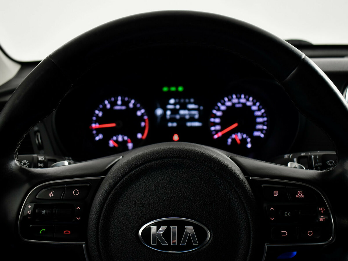 Б/У Киа Оптима 2017 года. Фото: #12