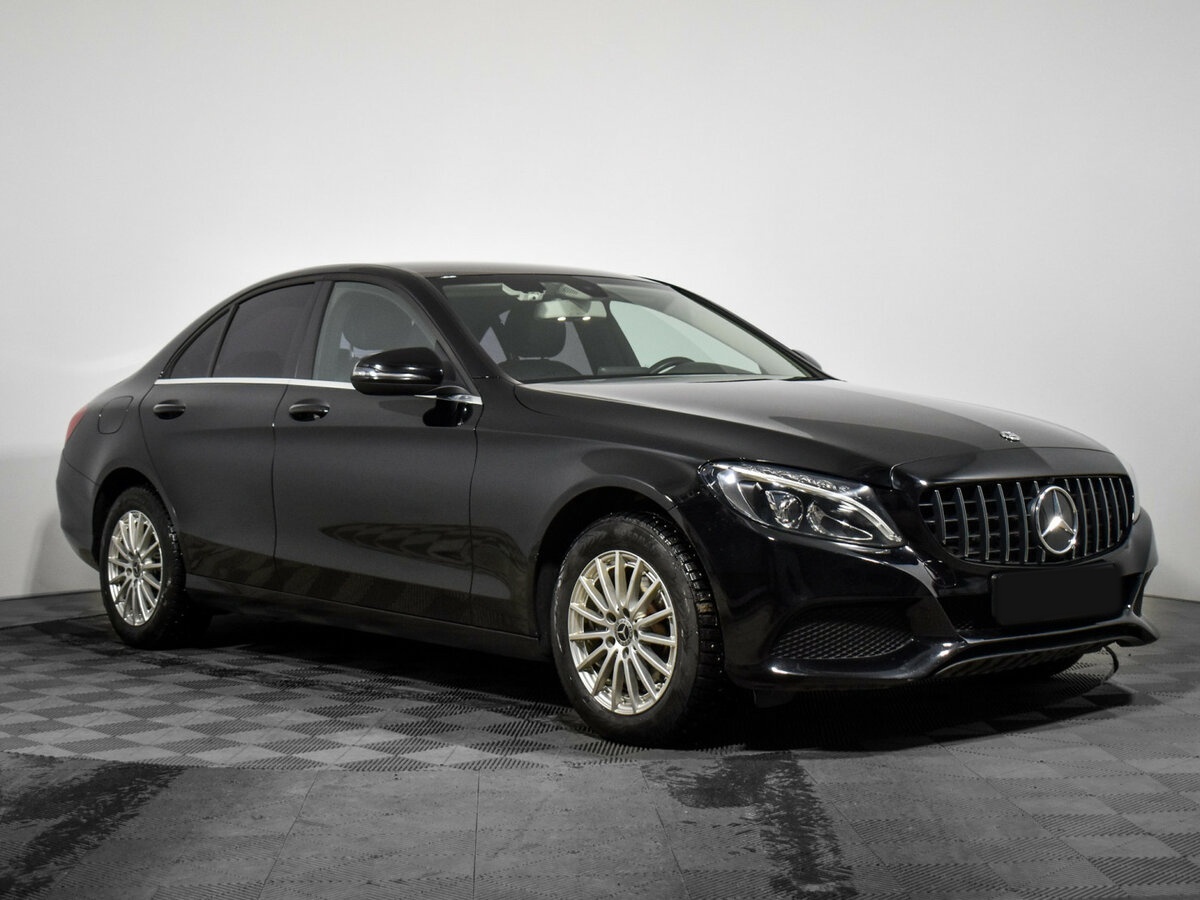 Б/У Мерседес-Бенц Ц-Класс 2018 года. Фото: #2