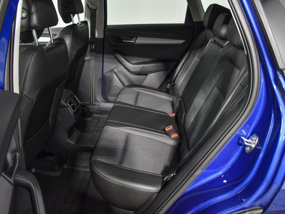 Б/У Шкода Карок 2021 года. Фото: #10