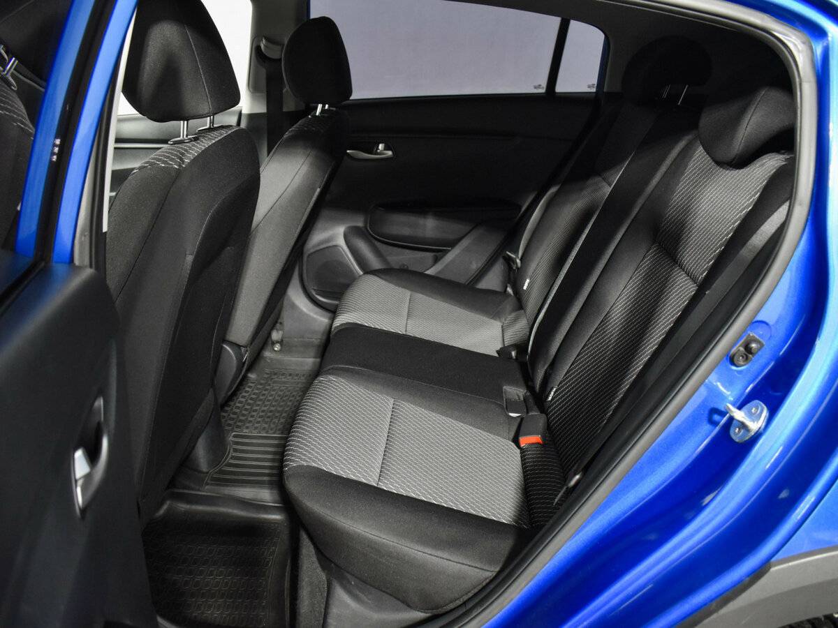 Б/У Киа Рио 2019 года. Фото: #10