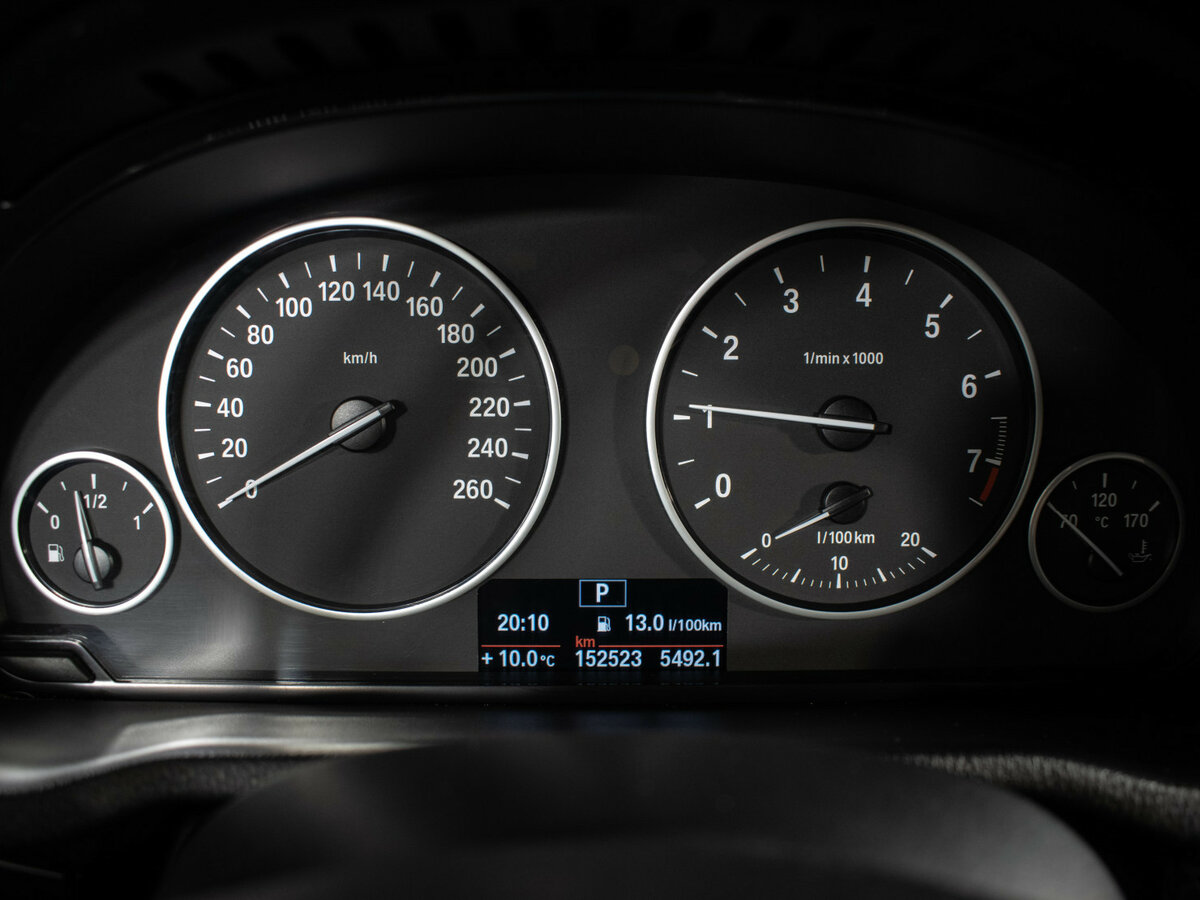 Б/У БМВ Икс3 2014 года. Фото: #9