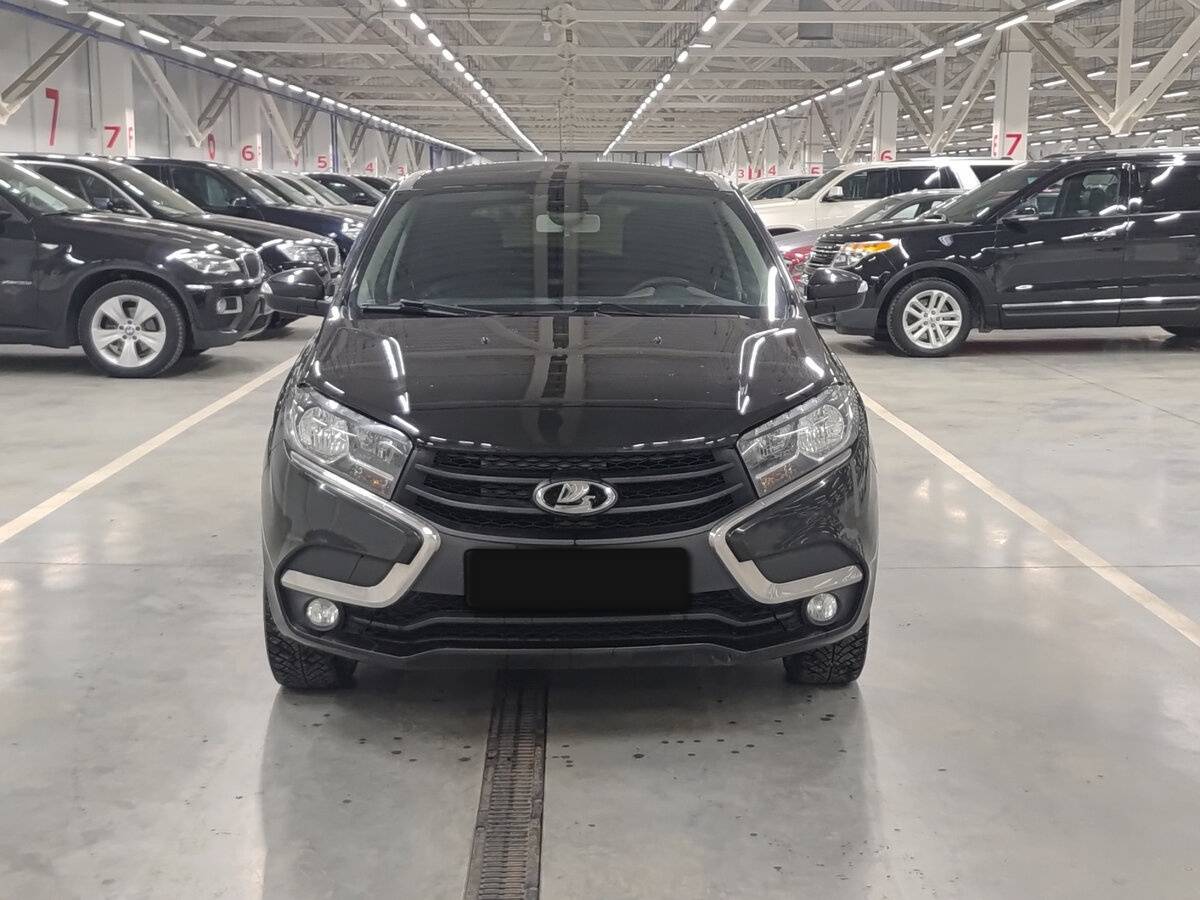 Б/У Лада (ВАЗ) ИКСРЭЙ 2018 года. Фото: #1