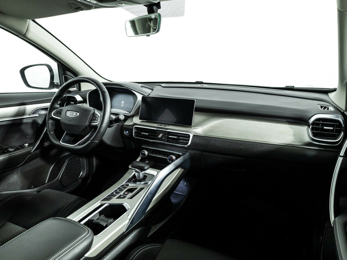 Б/У Джили Кулрэй 2023 года. Фото: #6