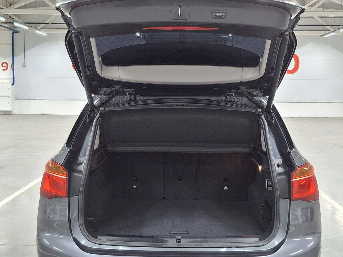 Б/У БМВ Икс1 2019 года. Фото: #9