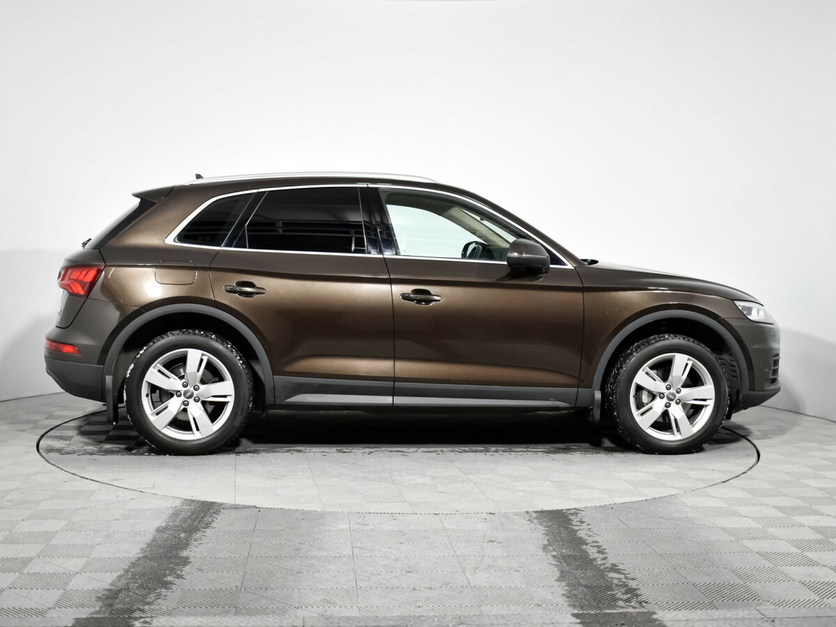 Б/У Ауди К5 2017 года. Фото: #3