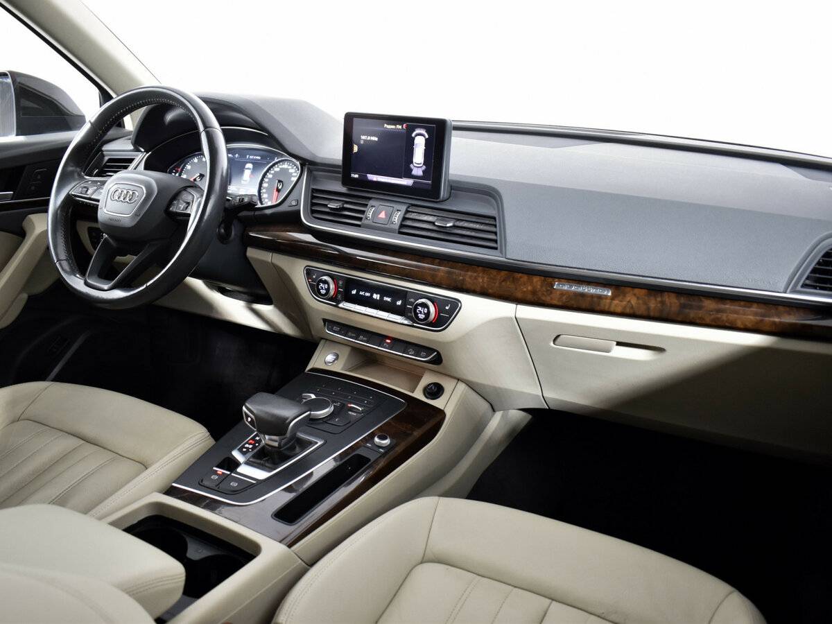 Б/У Ауди К5 2017 года. Фото: #8