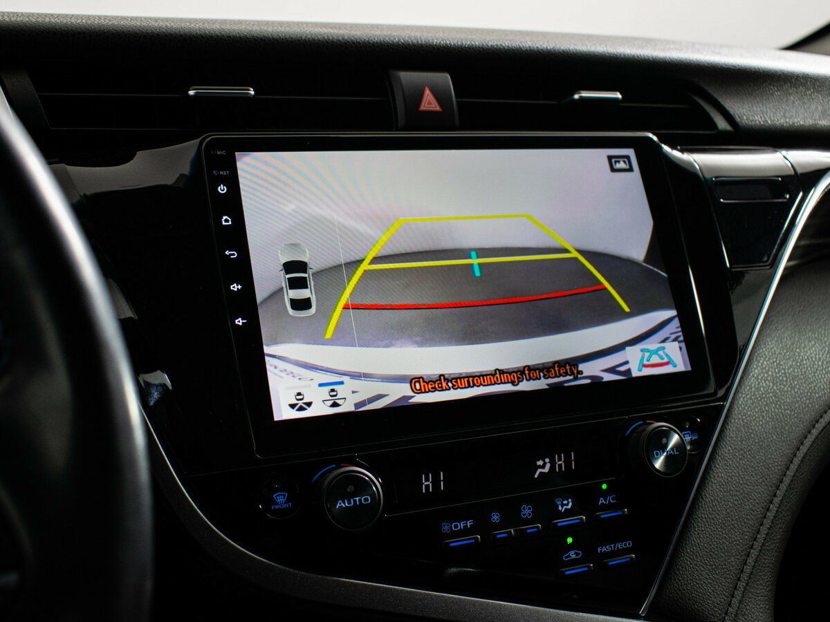 Б/У Тойота Камри 2020 года. Фото: #12