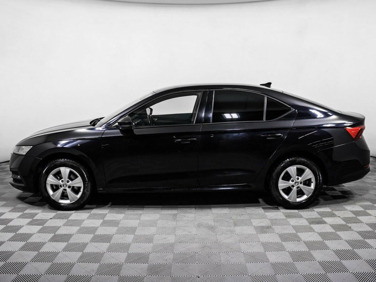 Б/У Шкода Октавия 2020 года. Фото: #7