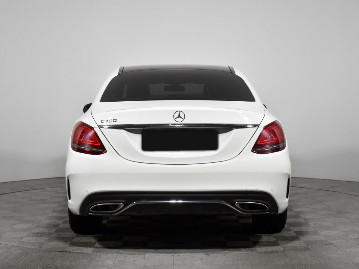 Б/У Мерседес-Бенц Ц-Класс 2018 года. Фото: #4