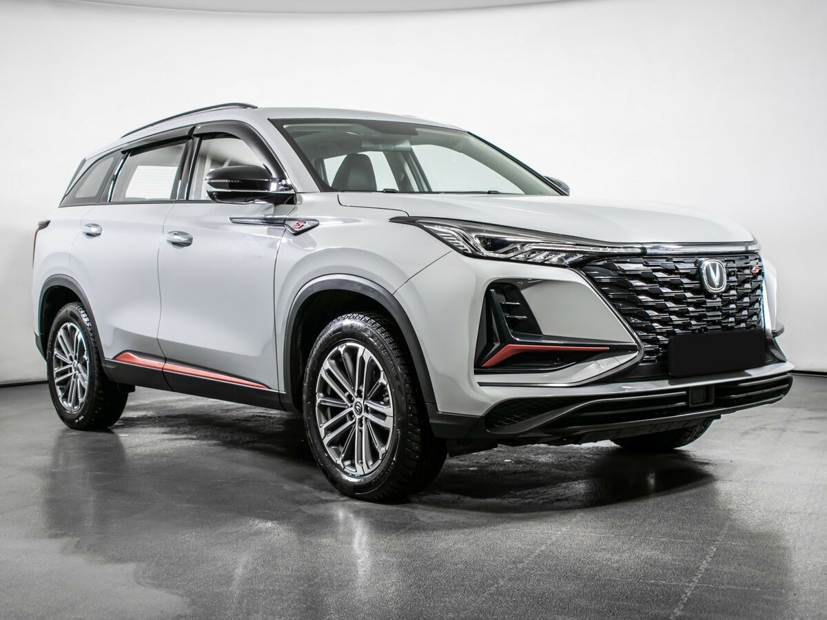 Б/У Чанган CS75 Plus 2023 года. Фото: #2