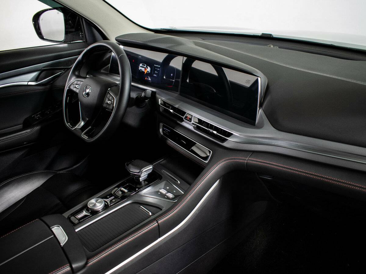 Б/У Чанган CS75 Plus 2023 года. Фото: #10