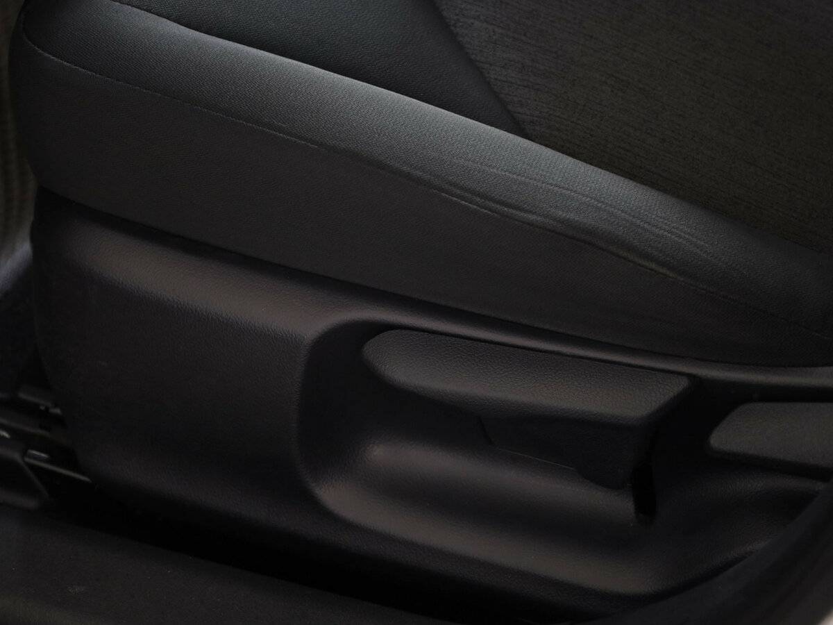 Б/У Тойота Камри 2021 года. Фото: #5