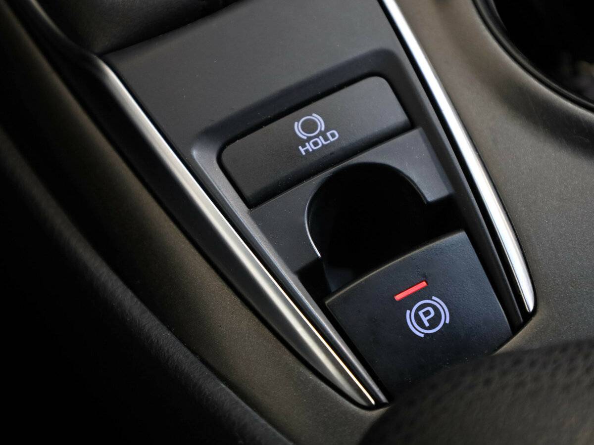 Б/У Тойота Камри 2021 года. Фото: #26