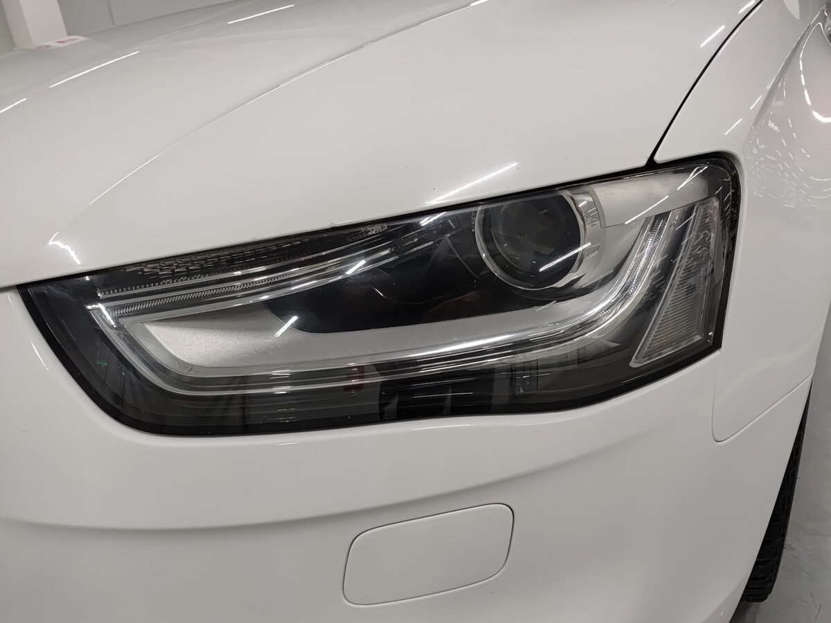 Б/У Ауди А4 2012 года. Фото: #15