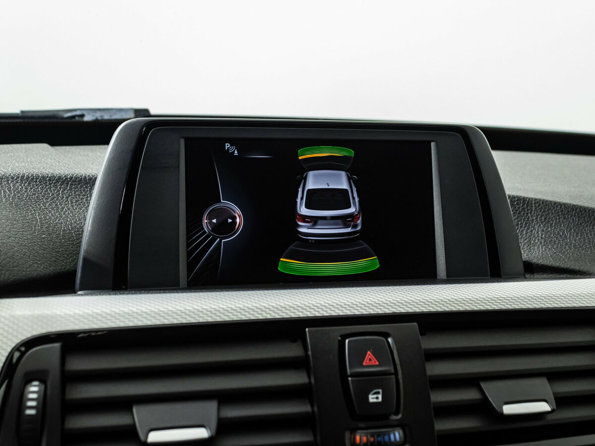 BMW 3 серии 2015 года с пробегом. Фото: #11