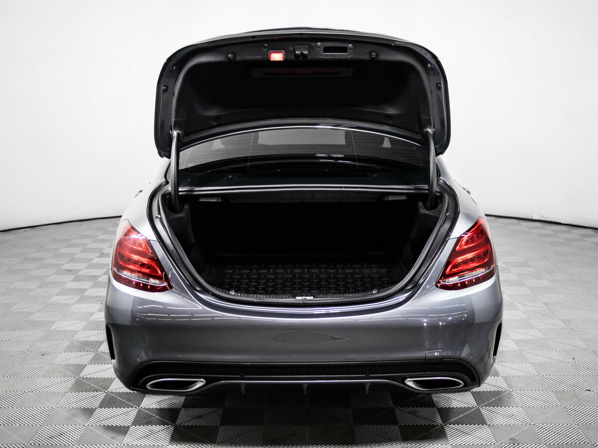 Б/У Мерседес-Бенц Ц-Класс 2016 года. Фото: #12