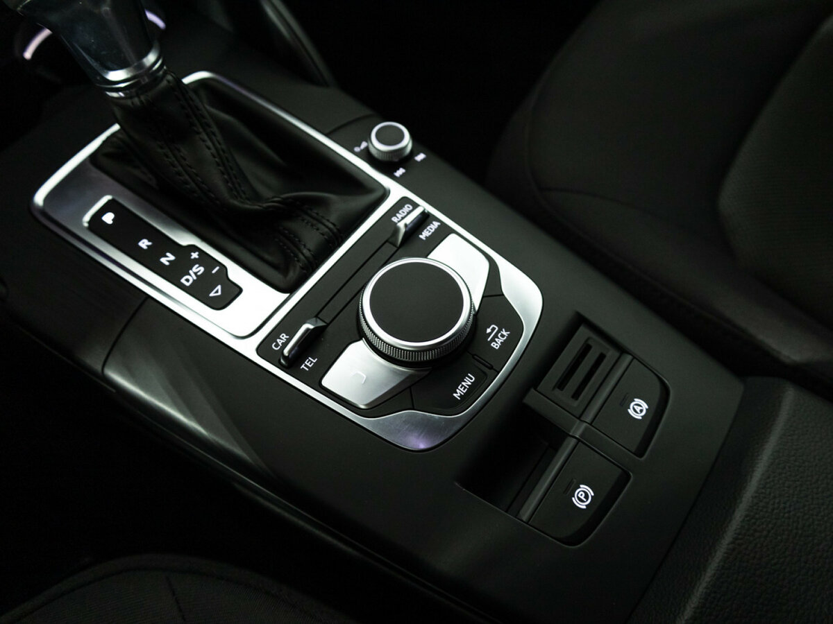 Б/У Ауди А3 2018 года. Фото: #15