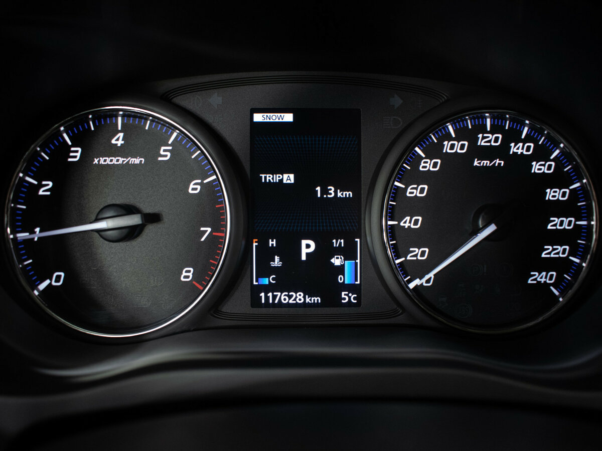 Б/У Митсубиши Оутлэндер 2021 года. Фото: #11