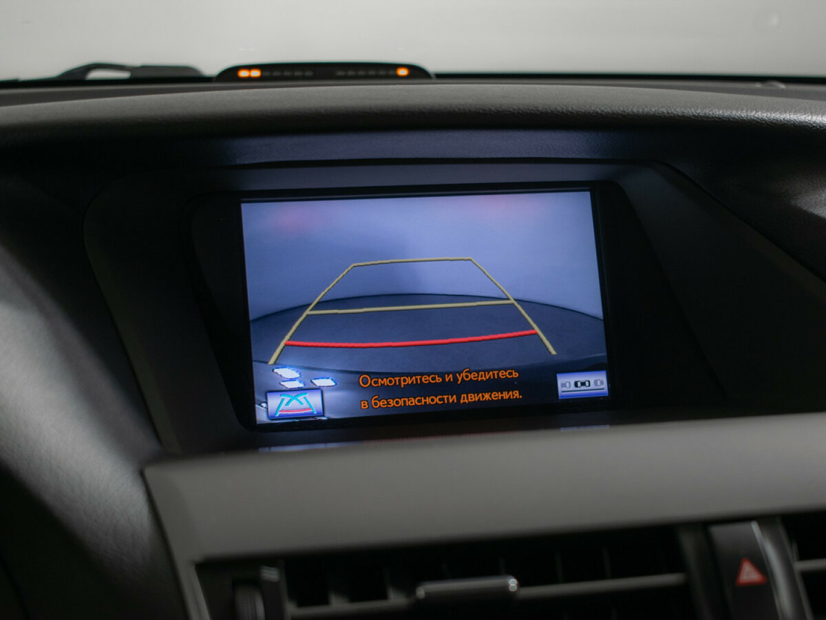 Б/У Лексус Р-Икс 2015 года. Фото: #14