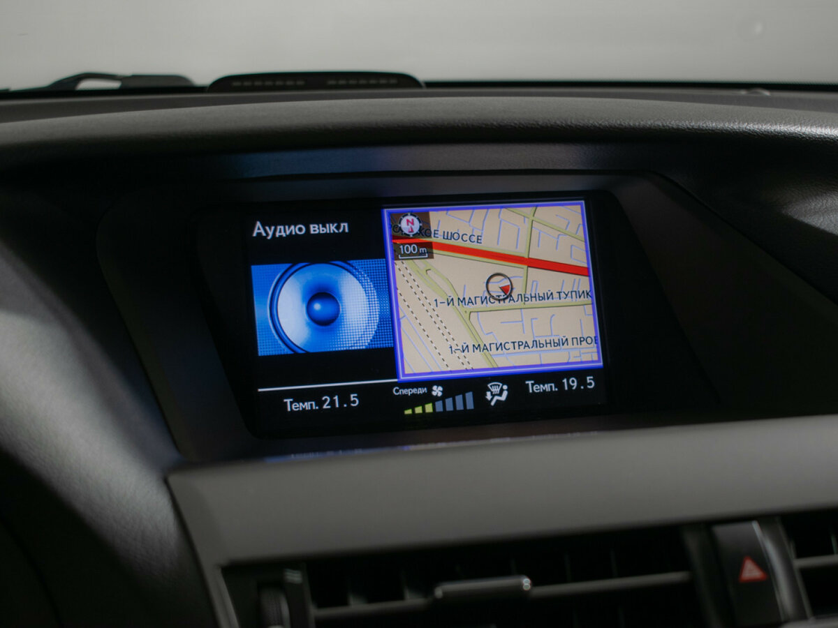 Б/У Лексус Р-Икс 2015 года. Фото: #15