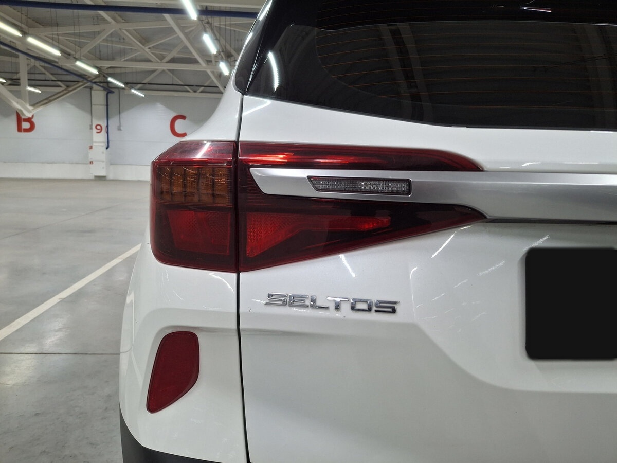 Б/У Киа Сельтос 2020 года. Фото: #8