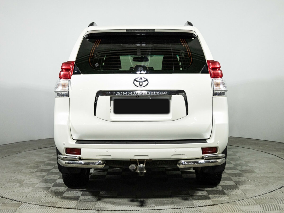 Б/У Тойота Лэнд Крузер Прадо 2013 года. Фото: #4