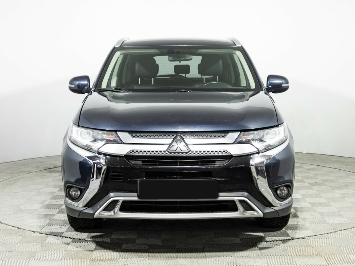 Mitsubishi Outlander 2019 года с пробегом. Фото: #1