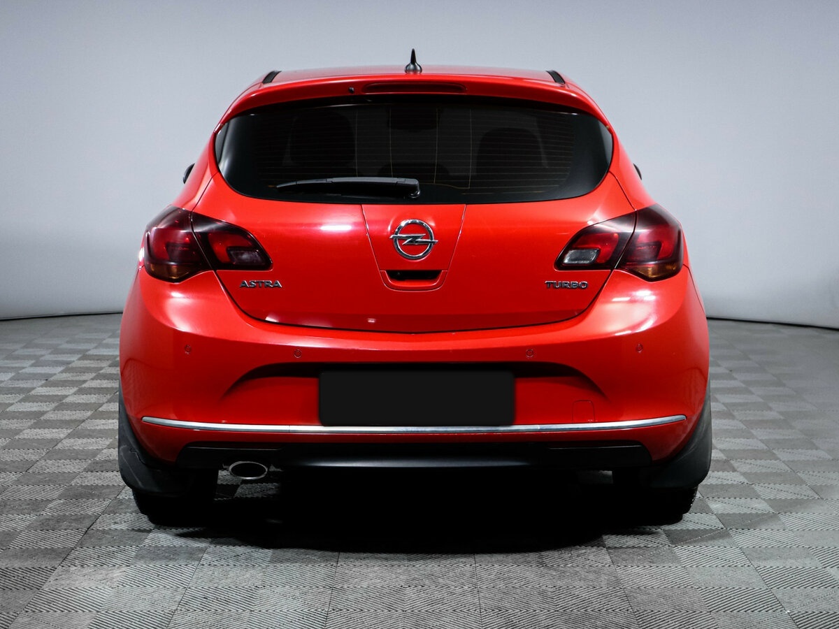 Б/У Опель Астра 2013 года. Фото: #4