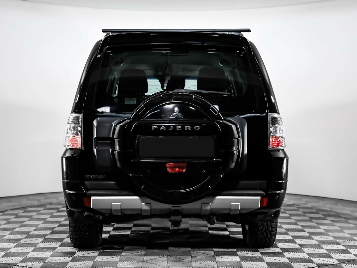 Б/У Митсубиши Паджеро 2013 года. Фото: #5
