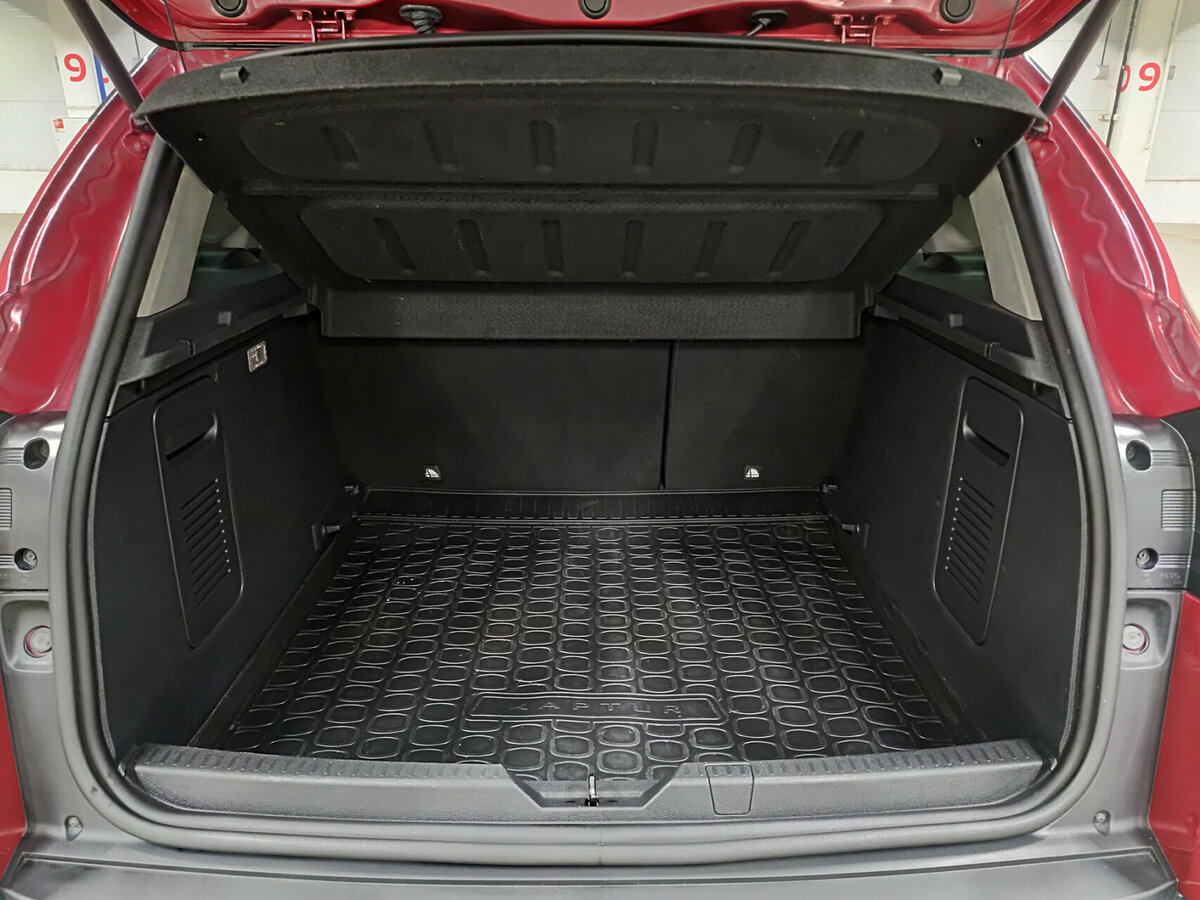 Б/У Рено Каптюр 2020 года. Фото: #9