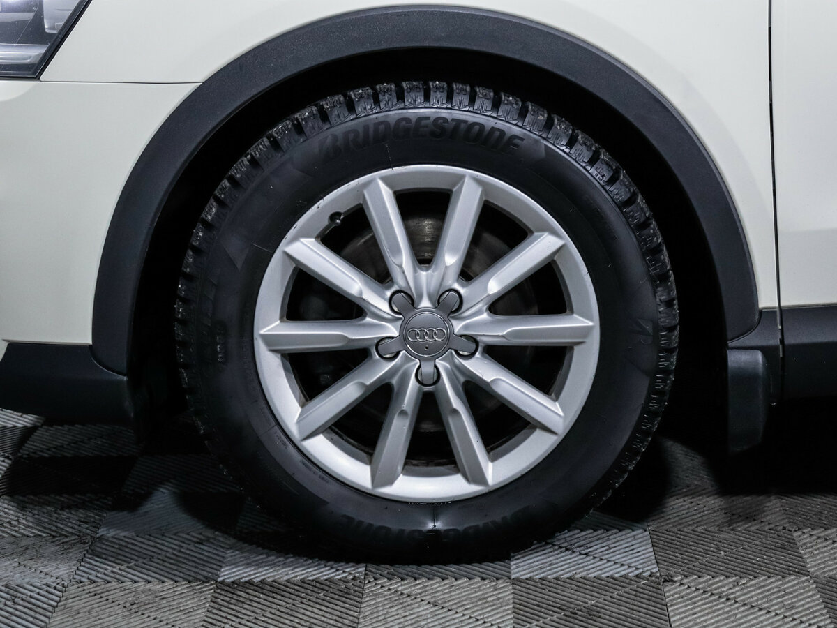 Б/У Ауди К3 2013 года. Фото: #9